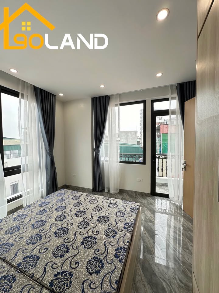 Căn hộ cho thuê tại ngõ 81 Trung Kính, Cầu Giấy - Full nội thất, thang máy, thoáng mát