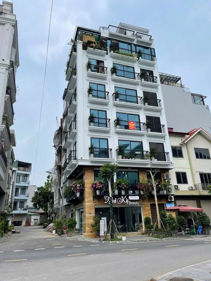 Căn hộ cao cấp cho thuê tại Bồ Đề, Long Biên 80m² giá 13 triệu - Full nội thất, sẵn sàng ở ngay!