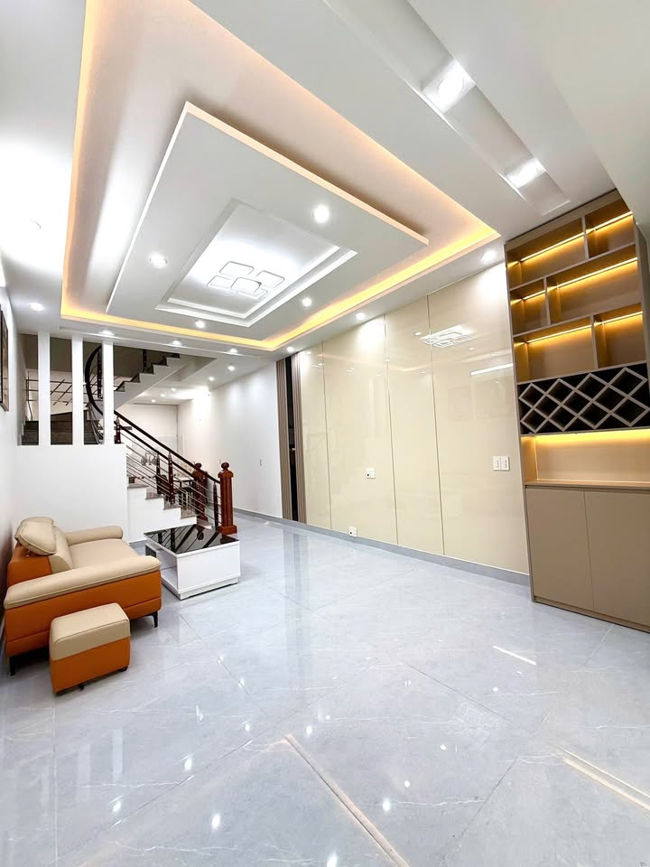 Bán nhà phố Nguyễn Công Hòa 48m² giá 4.15 tỷ - Thiết kế hiện đại và tiện nghi