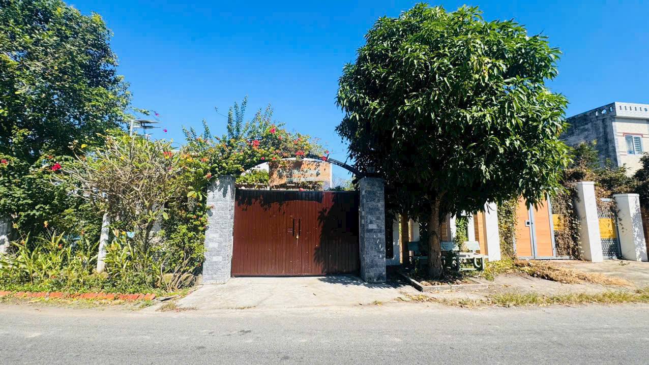 Đất biển Phước Hải 300m² giá chỉ 3.6 tỷ - Gần bãi tắm tuyệt đẹp!