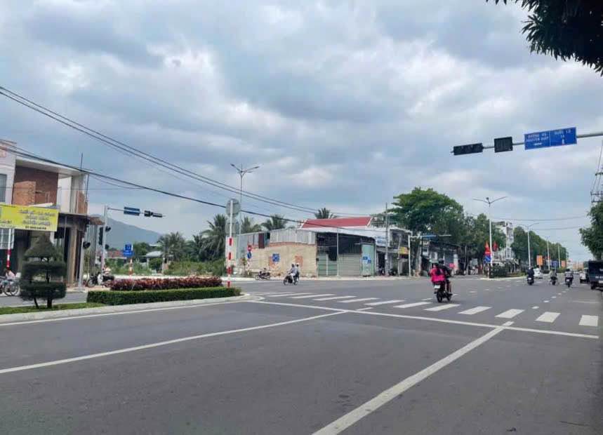 Nhà mặt tiền kinh doanh đường 23/10 Nha Trang 166m² giá 7.5 tỷ - Đầu tư sinh lời ngay!