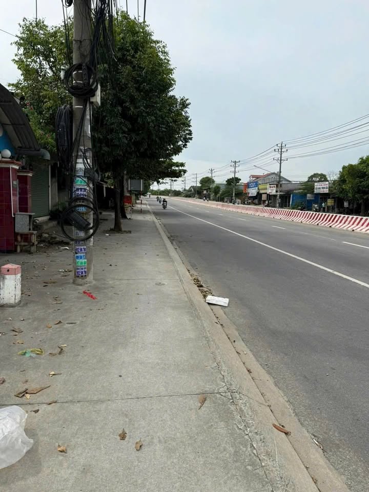 Đất nền kinh doanh tại Đại Lộ Bình Dương, Bến Cát 690m² - Vị trí đắc địa thuận lợi!