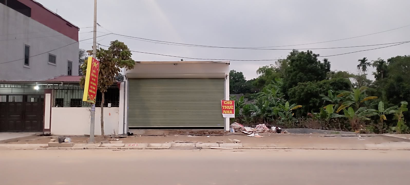 Nhà mặt tiền đường Lê Công Thanh, Phủ Lý - Thích hợp làm văn phòng, cửa hàng