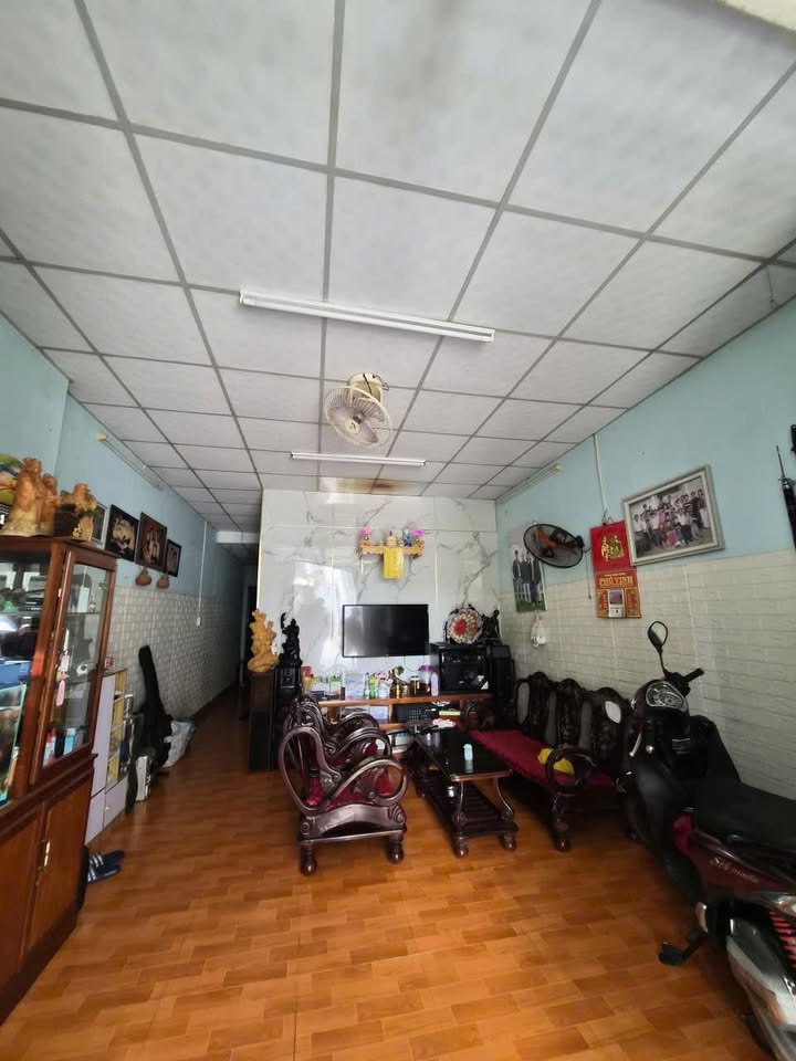 Nhà riêng đường Huyền Trân Công Chúa, Đà Nẵng 103m² giá 4 tỷ - Gần đường lớn tiện lợi!