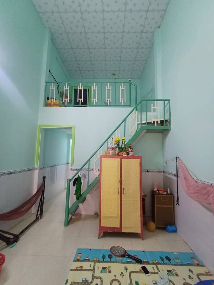 Nhà riêng Đức Hòa Hạ 79.8m² giá 1.58 tỷ - Gần đường xe hơi, dân cư đông đúc!