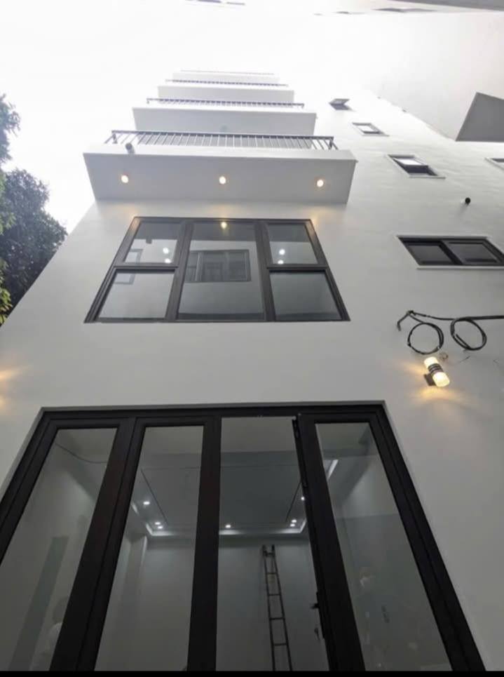 Nhà riêng Thạch Bàn Long Biên 31m² - Ô tô đỗ cửa, sẵn sàng giao dịch!