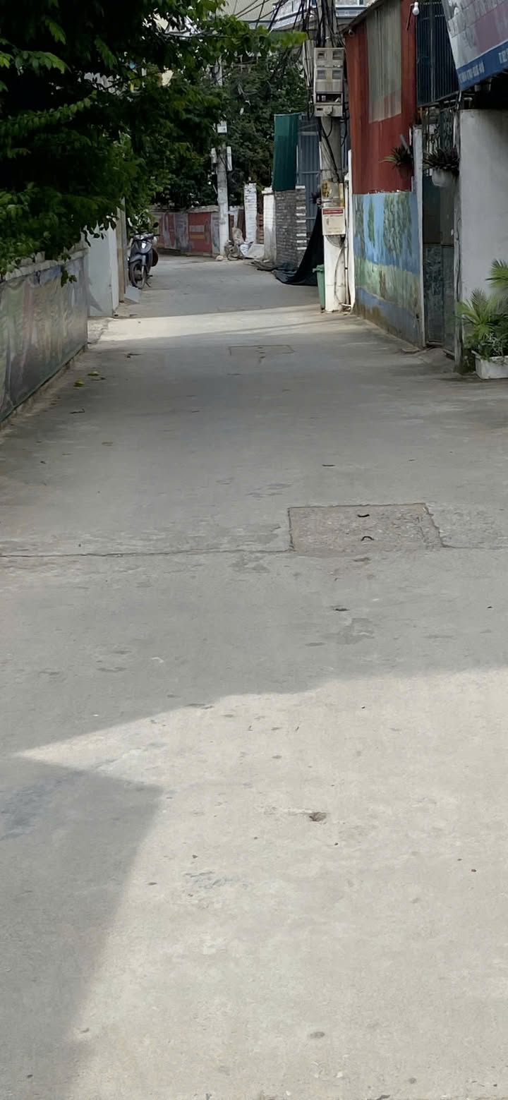 Nhà 38m² 6 tầng tại Trạm Trôi, Hoài Đức - Vị trí đắc địa, giá 8.9 tỷ!