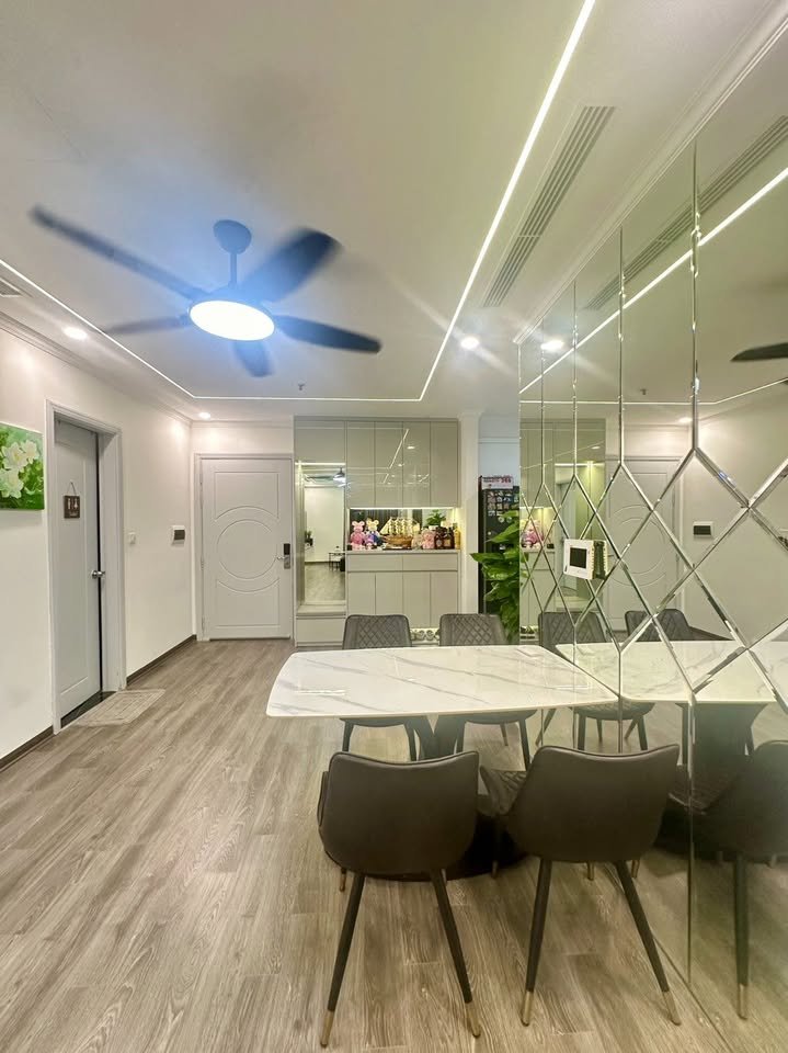 Căn hộ Times City 3PN 25 triệu - Nội thất cao cấp, chỗ đỗ ô tô