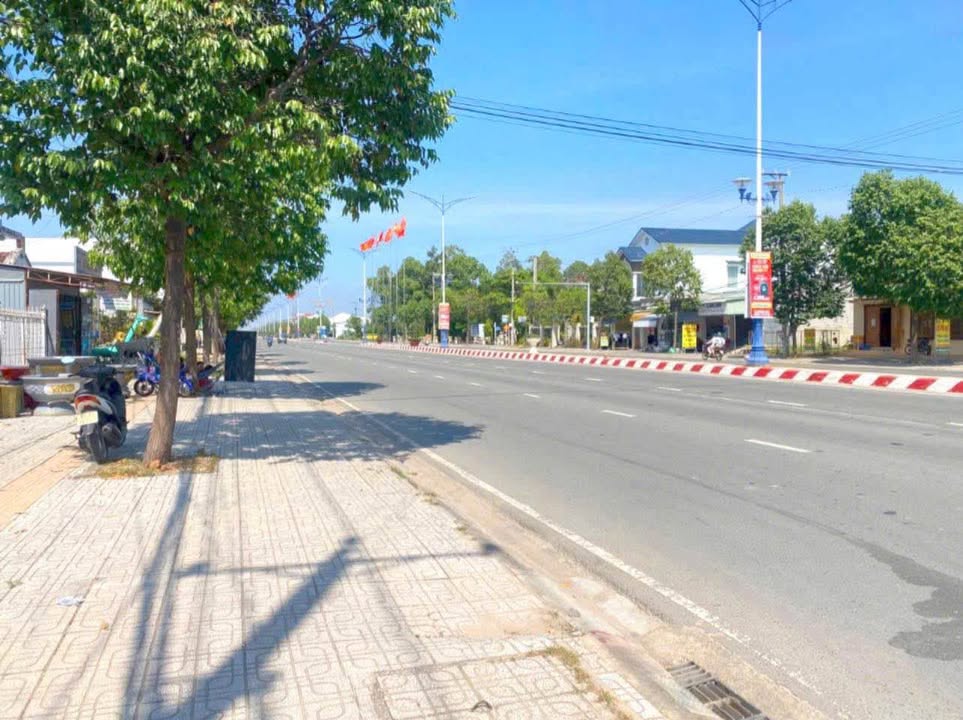 Đất mặt tiền Điện Biên Phủ, Ninh Thạnh, Tây Ninh 258.31m² giá 5.1 tỷ - Pháp lý rõ ràng, sổ đỏ chính chủ!