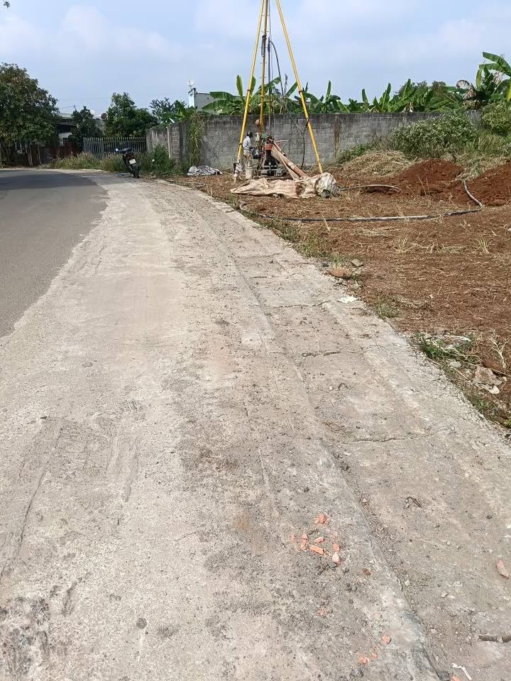 Đất thổ cư 125m² mặt tiền nhựa ấp Thuận Trường - Giá 1.15 tỷ, sổ đỏ chính chủ!