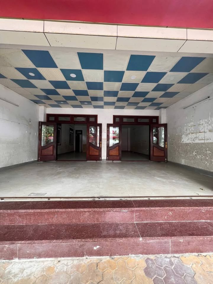 Mặt bằng cho thuê tại Thủ Khoa Huân, Phan Thiết 112m² - Không chung chủ, phù hợp kinh doanh!