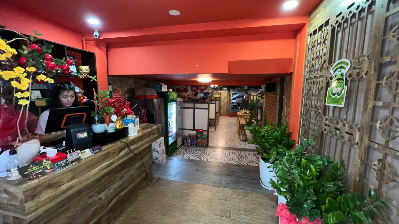 Nhà mặt tiền Nguyễn Thiện Thuật, Nha Trang 204m² giá 77 tỷ - Kinh doanh thuận lợi!