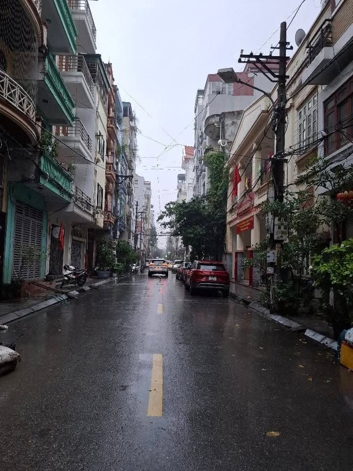 Nhà mặt phố Trần Đăng Ninh 45m² giá 15 tỷ - Đầu tư sinh lời tuyệt vời!