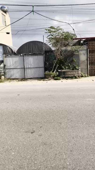 Kho xưởng cho thuê mặt tiền Quốc lộ 21, Tân Thịnh 550m² giá 11 triệu - Đường rộng, ô tô vào tận nơi!