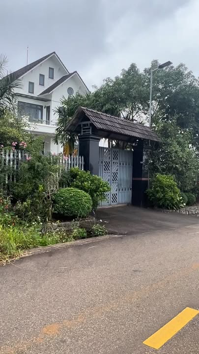 Đất 2 mặt tiền Nguyễn Trãi & Nguyễn Tri Phương, Bảo Lộc 781m² giá 3.8 tỷ - Cơ hội đầu tư tuyệt vời!