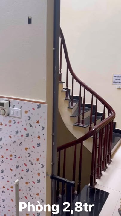 Phòng cho thuê tại Ngõ 127 Phùng Khoang, 2.3-2.8 triệu - Không gian thoáng đãng, đầy đủ tiện nghi!