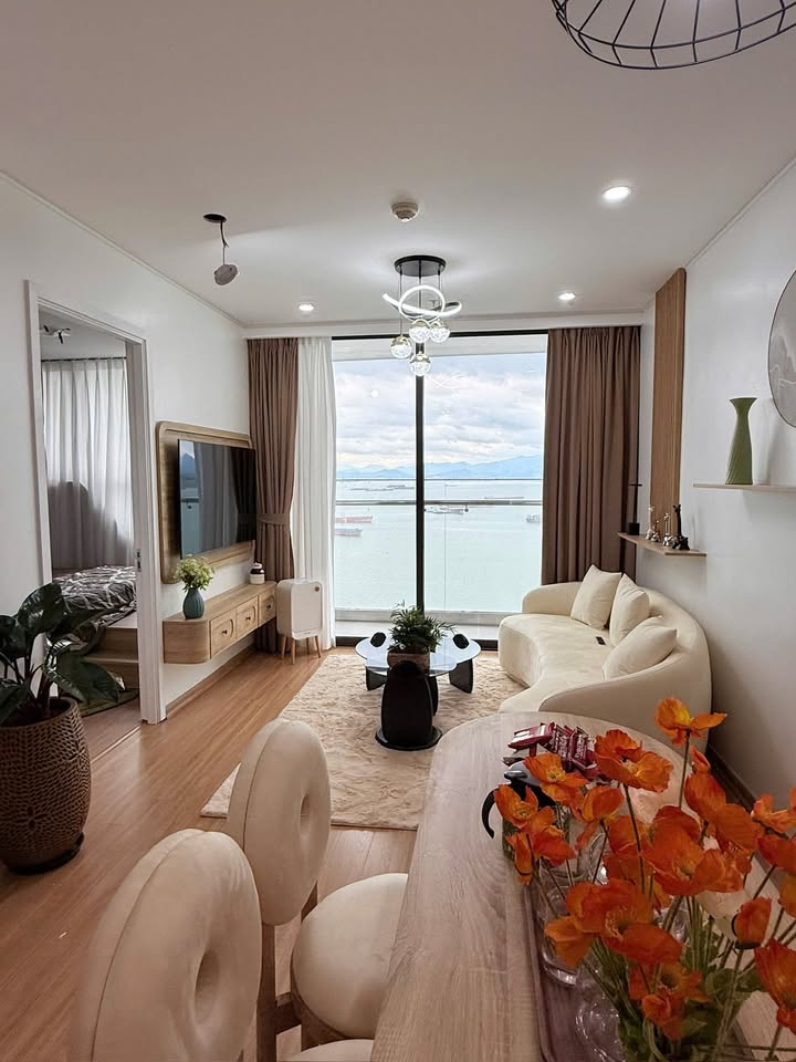 Căn hộ 2PN Green Diamond Hạ Long 10 triệu - View biển tuyệt đẹp!