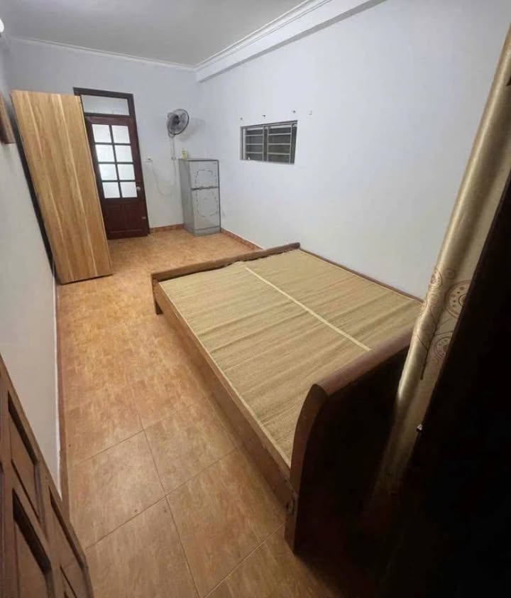 Nhà cho thuê đường Đông Thiên, Hoàng Mai 30m² giá 11 triệu - Sẵn sàng nhận nhà ngay!