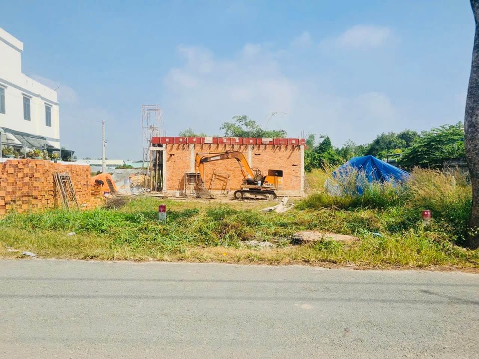 Đất nền Phước Vĩnh An - Củ Chi, 107.1m² giá 2.5 tỷ - Mặt tiền đường nhựa thuận lợi kinh doanh!