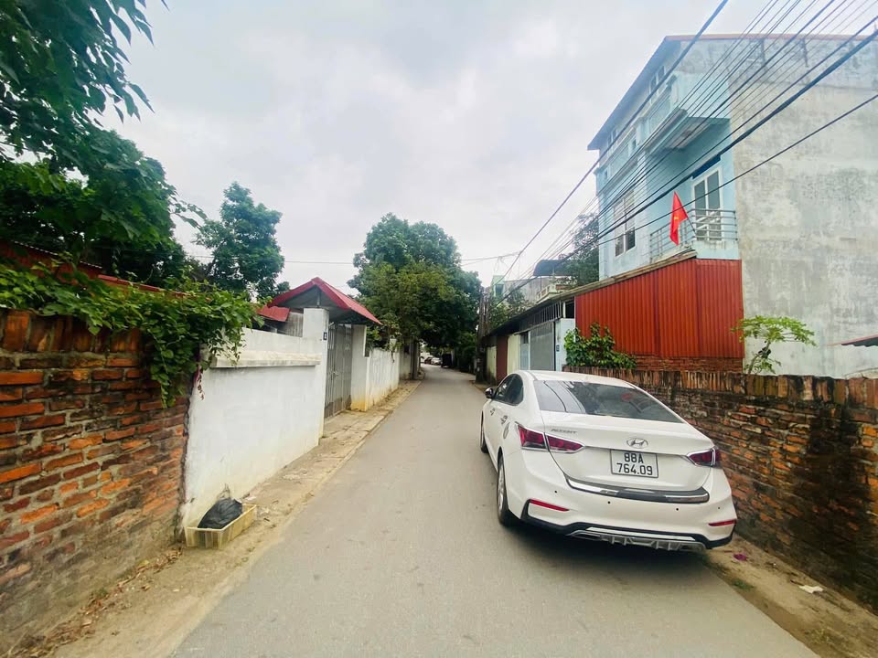 Đất nền Liên Bảo Vĩnh Yên 125m² giá 2 tỷ - Sổ đỏ chính chủ, ô tô tránh nhau!