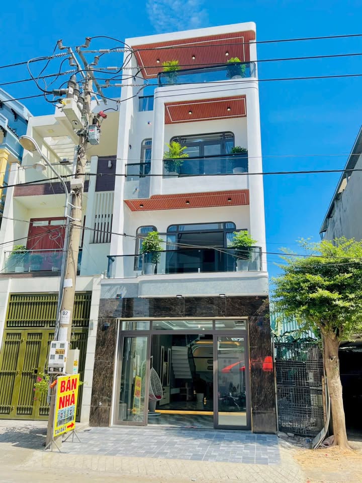 Nhà phố 3 tầng đường Liên Huyện, Bình Dương 115m² giá 7.3 tỷ - Chính chủ bán gấp!