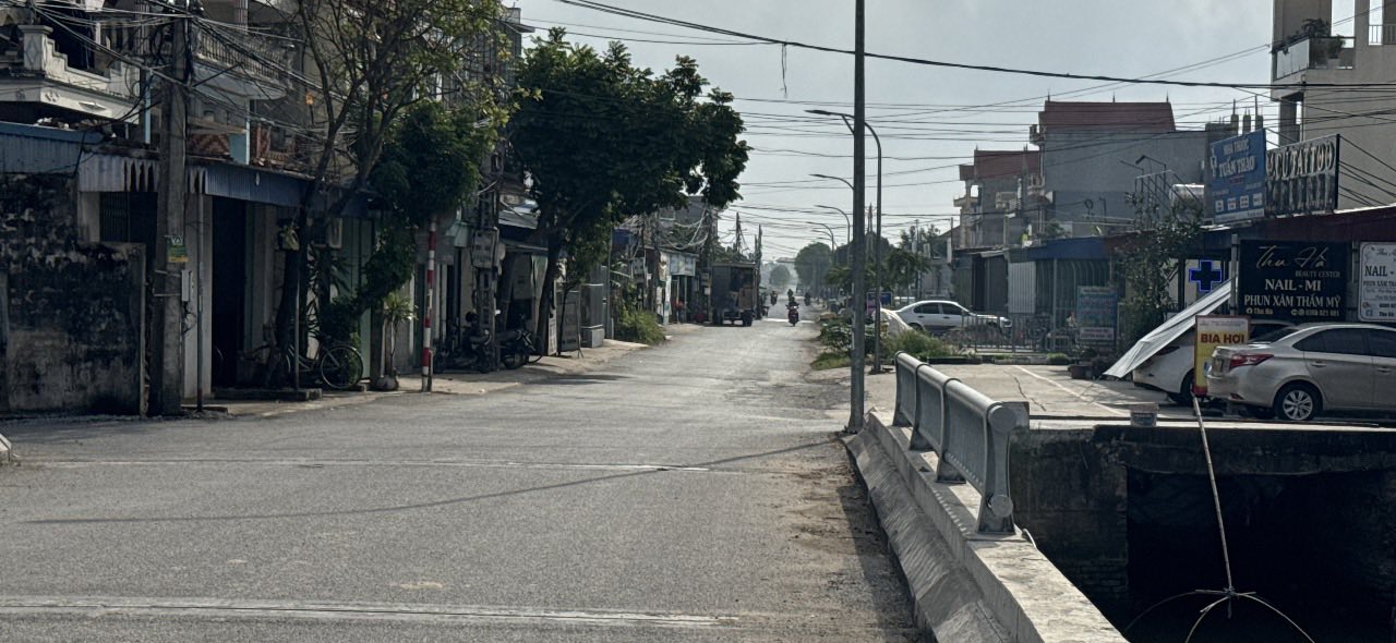 Đất nền mặt đường xã Việt Hùng, huyện Xuân Trường, 100m² - Vị trí kinh doanh tuyệt vời!