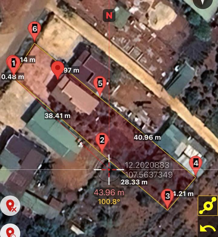 Nhà cấp 4 mặt tiền đường nhựa 931m² giá 1.95 tỷ - Đầu tư lý tưởng!