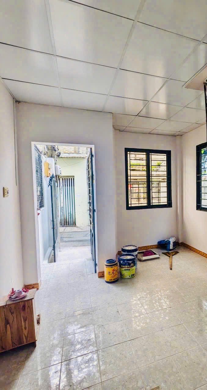 Nhà mặt tiền kinh doanh Phước Long B, Q9 76m² giá 6.4 tỷ - Bán gấp, giảm 200 triệu!