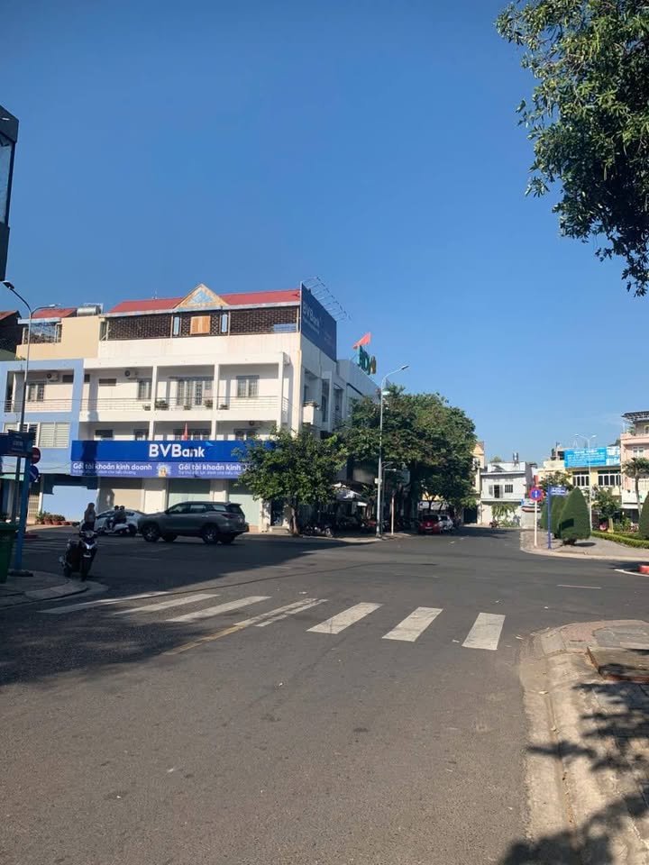 Nhà mặt tiền đường Lê Quý Đôn, Bà Rịa 115.2m² giá chỉ 8.5 tỷ - Thương lượng cho khách thiện chí!