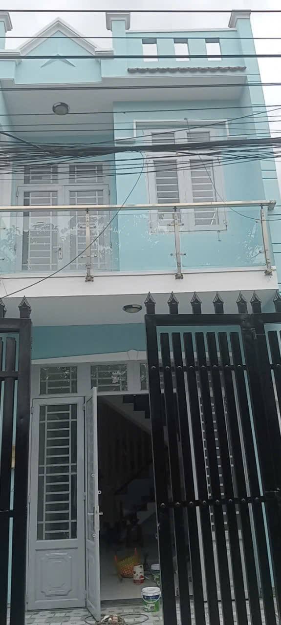 Nhà riêng Bình Chánh 64m² giá 3.85 tỷ - Sổ hồng riêng, chính chủ bán gấp!