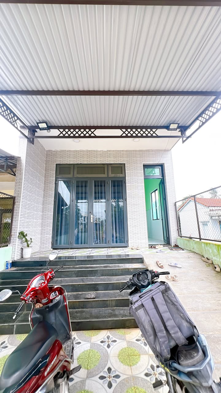 Nhà 2 tầng mặt tiền Mai Đăng Chơn 152m² giá 5 tỷ - Dòng tiền ổn định ngay khi mua!