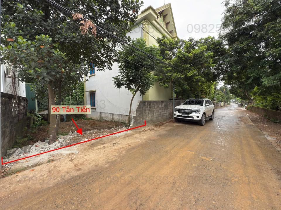 Đất thổ cư 90m² tại Tân Tiến, Chương Mỹ - Đường ô tô tránh nhau, giá thỏa thuận!