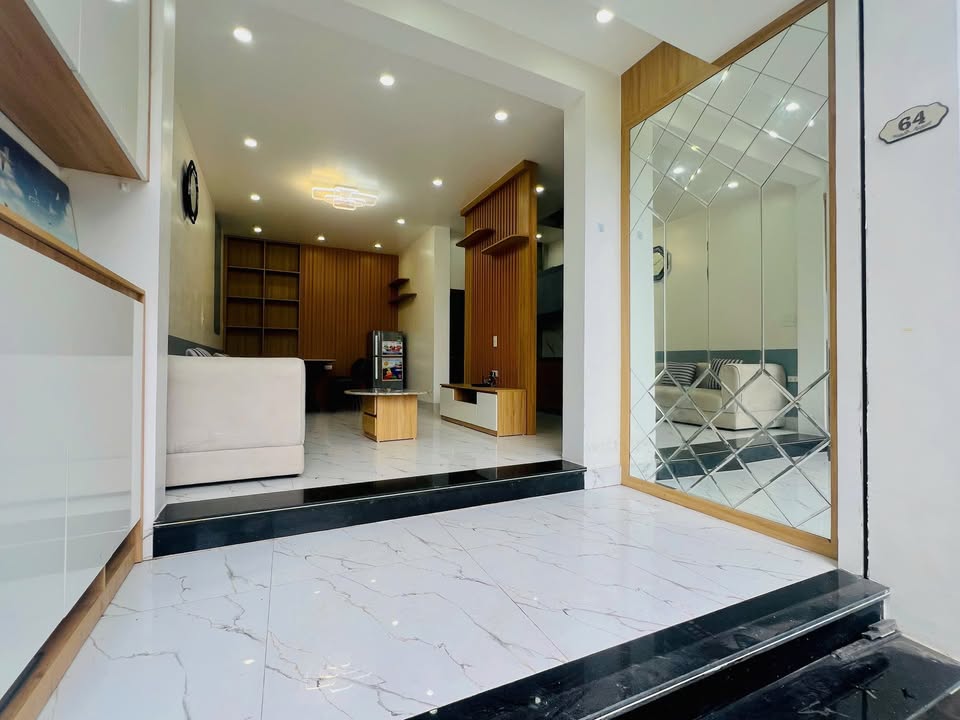 Nhà 2 tầng Vĩnh Niệm, Hải Phòng 42m² giá 2.68 tỷ - Sở hữu ngay với nội thất đầy đủ!