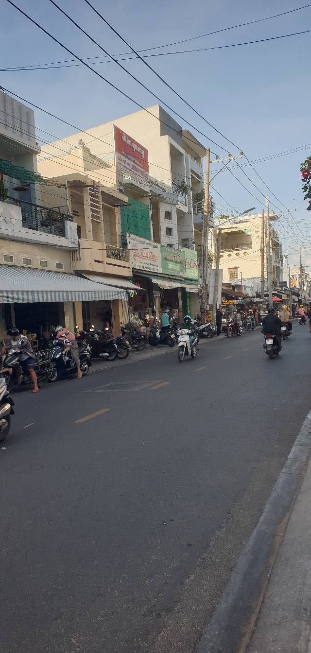 Cho thuê mặt bằng kinh doanh mặt tiền Lê Hồng Phong, Phú Trinh 132m² - Vị trí đắc địa cho mọi ngành nghề!