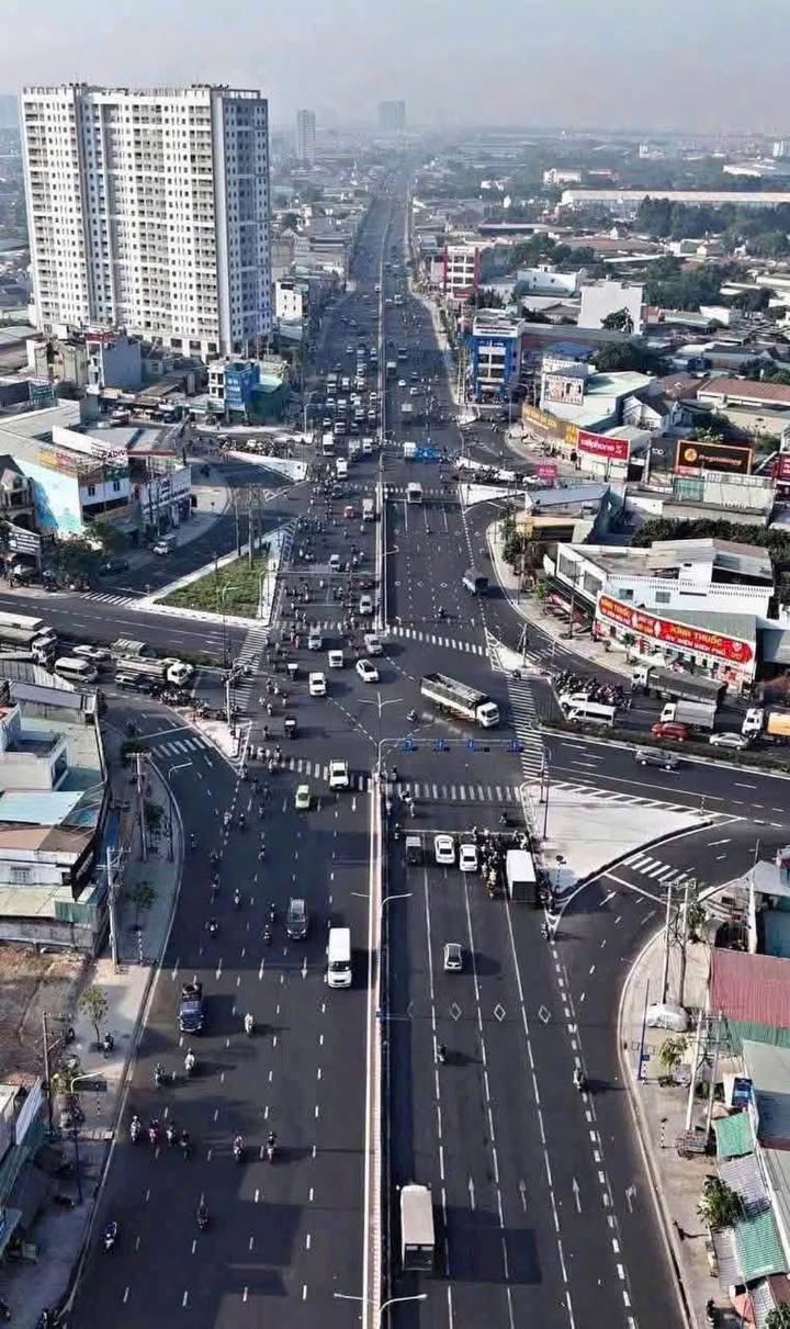 Đất Mặt Tiền ĐT 743 An Phú - 1000m² giá 22 tỷ - Vị Trí Kinh Doanh Đắc Địa!