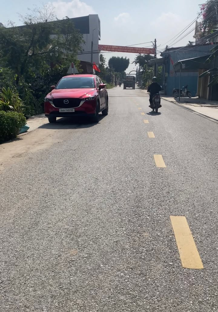 Bán đất mặt đường chính xã Quang Trung, Tứ Kỳ 173m² giá 2.9 tỷ - Cơ hội đầu tư tuyệt vời!