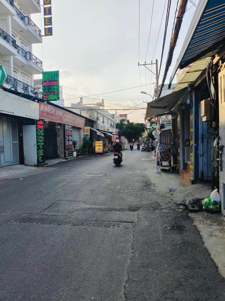 Bán đất mặt tiền Đường số 12, Phường 11, Gò Vấp - Diện tích 157m² - Cơ hội đầu tư không thể bỏ lỡ!