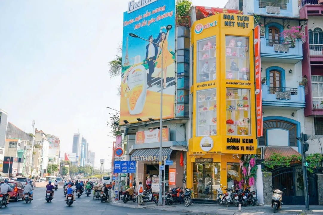 Nhà góc 2 mặt tiền Đinh Tiên Hoàng, Q1 - Diện tích 54.6m², giá 22.5 tỷ - Cơ hội đầu tư hấp dẫn!