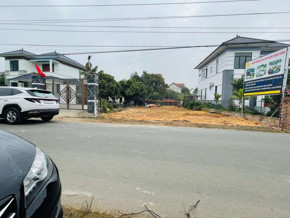 Đất trục chính cạnh hồ Đại Lải - 354m² chỉ 13 triệu/m² - Đầu tư sinh lời!