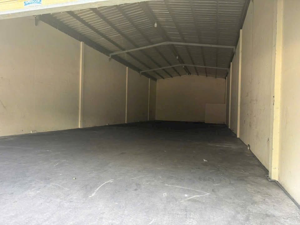 Kho xưởng cho thuê 300m² giá 18 triệu/tháng - Xuất hóa đơn ngay!