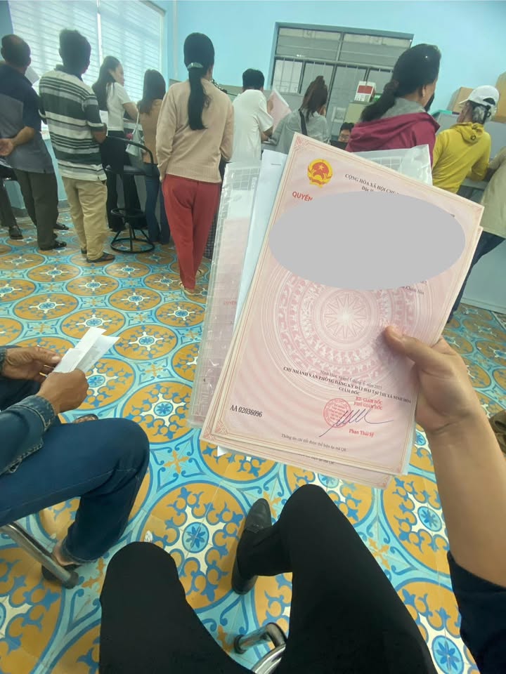 Đất nền Tân Định Ninh Hòa 300m² giá 1 tỷ - Mặt tiền đường ô tô thông thoáng!