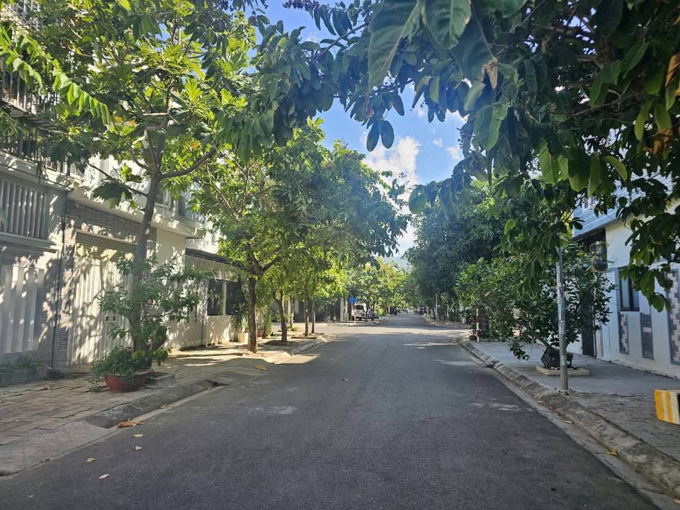 Đất Khu Đô Thị Phước Long A Nha Trang 96,9m² giá 6,5 tỷ - Đầu tư sinh lời ngay!