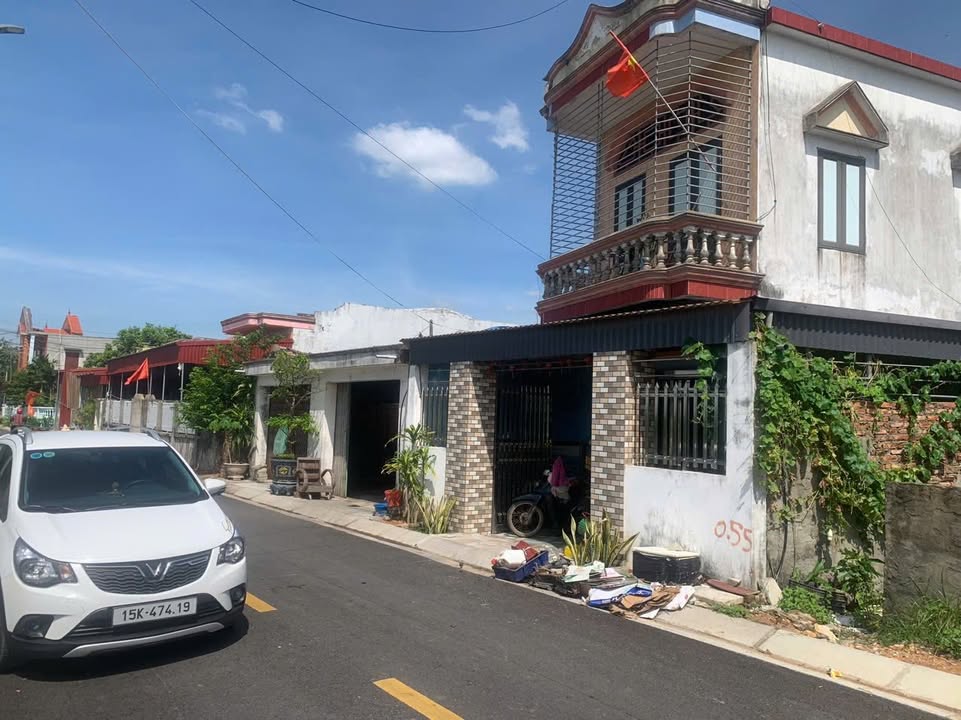 Lô góc Tú Sơn 100m² giá 2 tỷ - Tặng nhà 2 tầng!