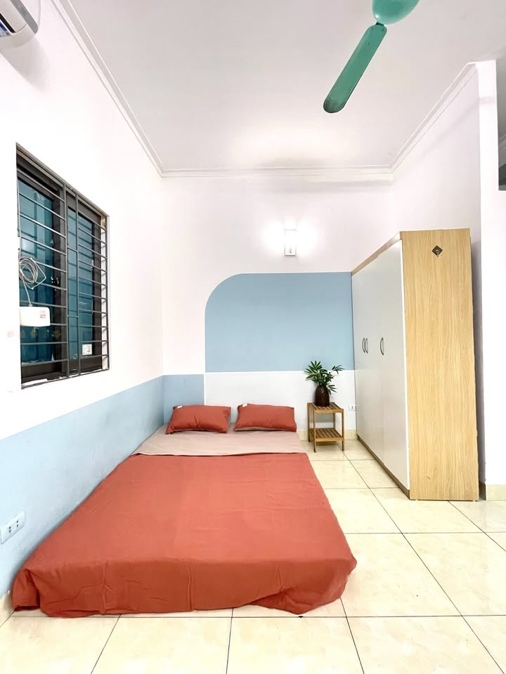 Phòng cho thuê tại Ngõ 241 Yên Xá, 2.950 triệu - Khu dân cư yên tĩnh, thuận tiện di chuyển!