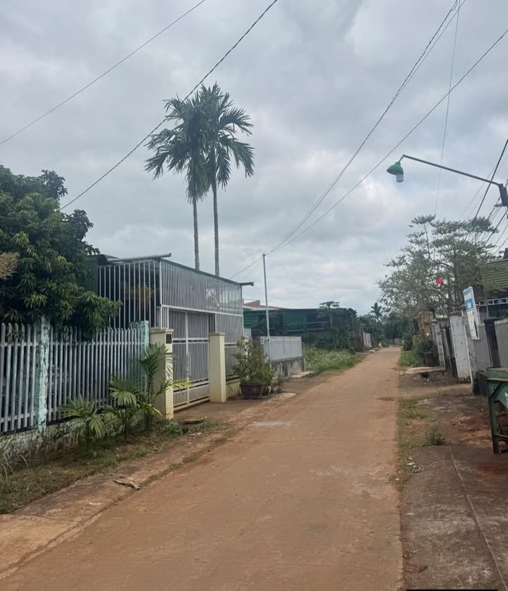 Đất thổ cư 150m² đường Trần Hưng Đạo, Cư M'gar giá 1.38 tỷ - Cơ hội đầu tư tuyệt vời!