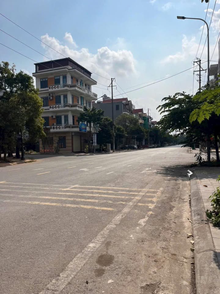 Đất nền khu dân cư số 2 TP Bắc Giang 72m² giá 5 tỷ - Vị trí đắc địa gần trục chính!