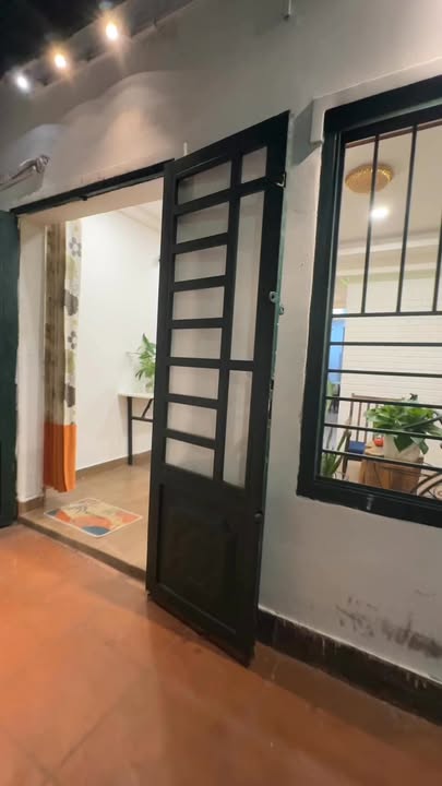 Cho thuê nhà trệt 60m² tại Bình Thạnh - Giá 8.5 triệu/tháng, không gian vintage độc đáo!