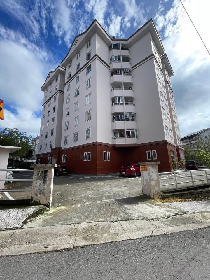 Căn hộ chung cư Yersin Đà Lạt 53m² giá 1.6 tỷ - Gần thang máy, tiện lợi!