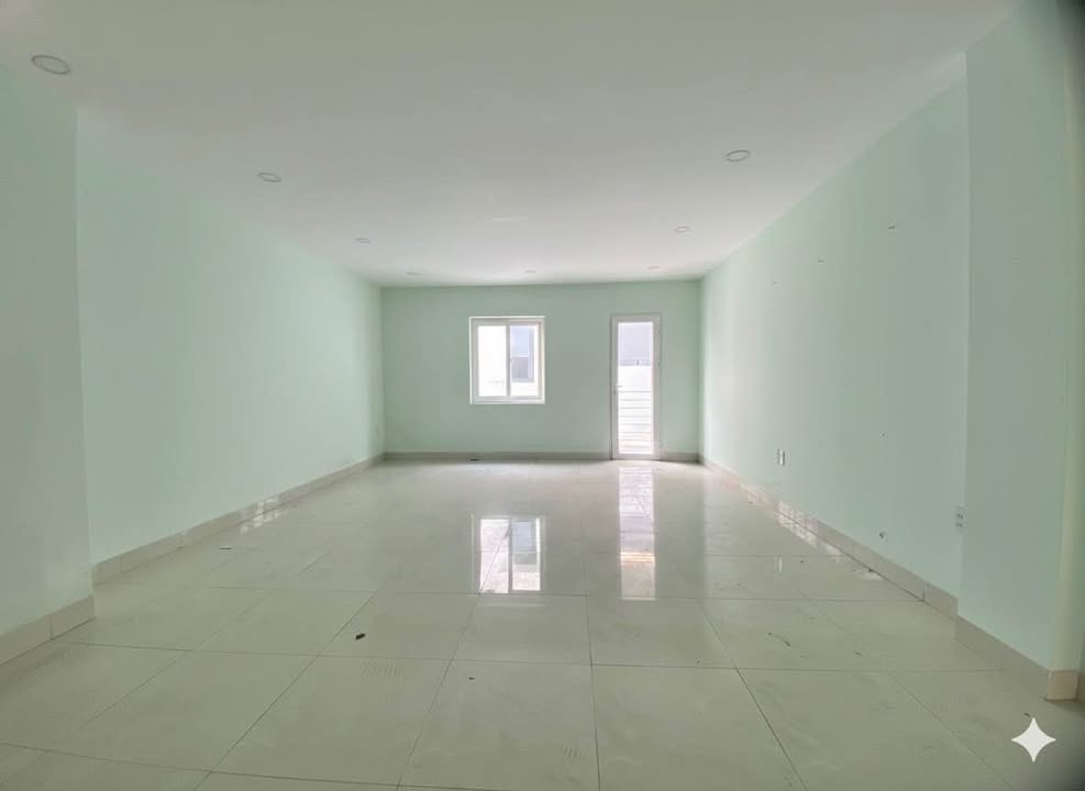 Nhà Mặt Tiền Đường Số 13, Nha Trang 100m² - Giá 18 triệu/tháng, Phù Hợp Kinh Doanh!