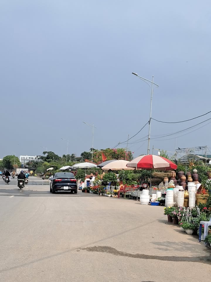 Cho thuê mặt bằng 600m² tại đường Phạm Tu - Thích hợp mở quán kinh doanh